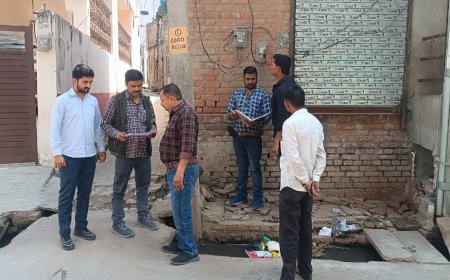 बिजली विभाग ने अभियान चलाकर वसूले साढ़े तीन लाख