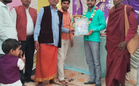 बौद्ध धम्म देशना और कथा का हुआ भव्य आयोजन, पूर्व मंत्री सहित कई गणमान्य हुए शामिल