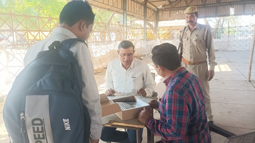 उपजिलाधिकारी ने गेहूं क्रय केंद्रों का जायजा लेकर प्रभारियों को दिए निर्देश