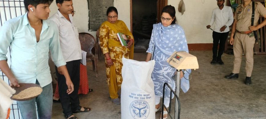 गेंहूँ क्रय केंद्र क्रय विक्रय समिति का एस डी एम ने किया औचक निरीक्षण
