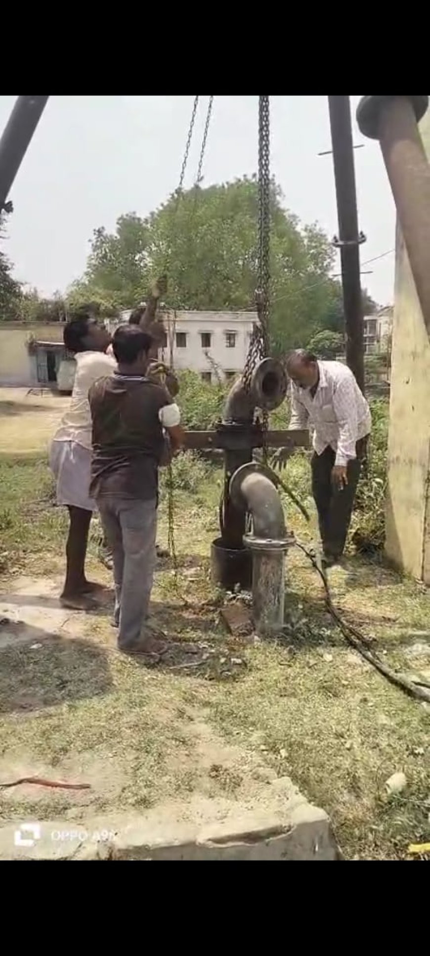 नलकूप की मोटर फुकने से कई मोहल्लों की जिला पूर्ति ठप्प