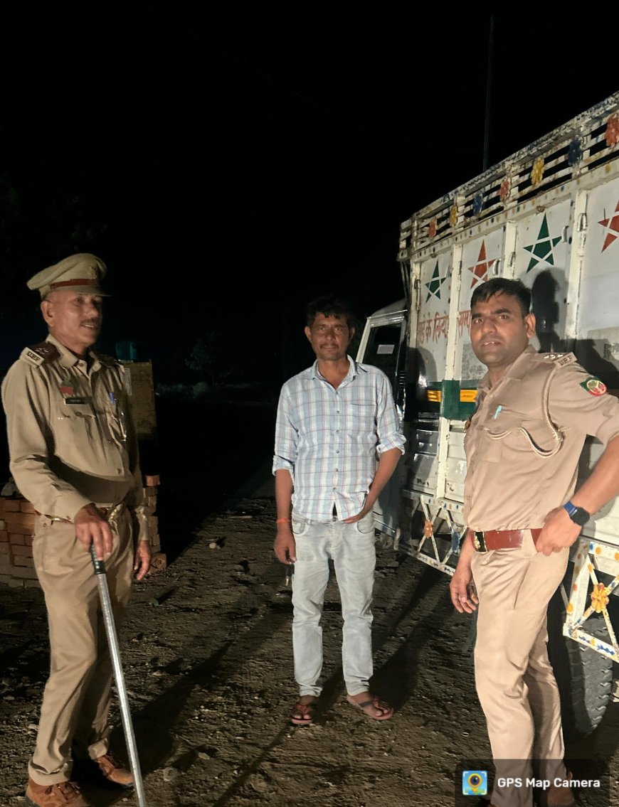 वन विभाग के दरोगाओं तथा वन रक्षकों ने चलाया चैकिंग अभियान