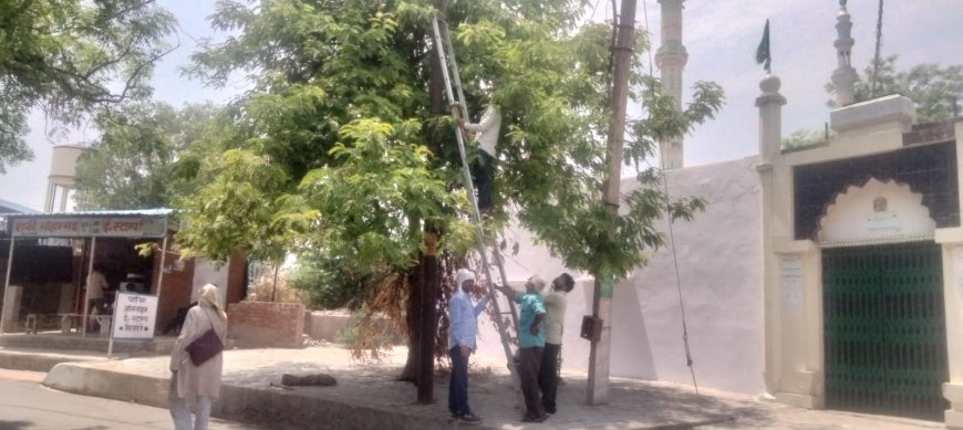 तेज आंधी बारिश से आधा दर्जन स्थानों पर हाइटेंशन लाइनें तथा उपकरण हुये खराब