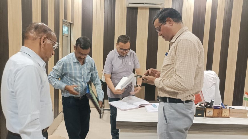 एसीएमओ, एसडीएम ने अल्ट्रासाउंड सेंटरों का किया औचक निरीक्षण