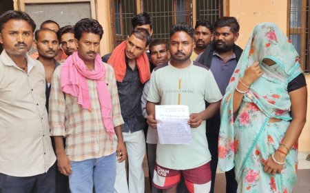 आउटसोर्सिंग कर्मचारियों ने वेतन दिए जाने की उठाई मांग