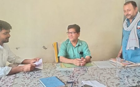 नवांगतुक एसडीओ ने पदभार ग्रहण कर इंजीनियरो तथा कर्मचारियों को दिये निर्देश