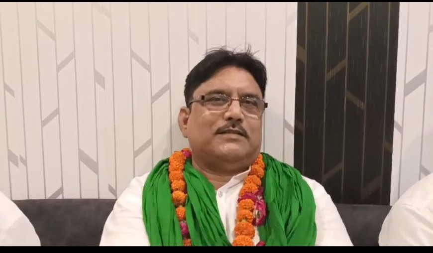 एआईएमआईएम द्वारा नवनियुक्त जिलाध्यक्ष का कालपी में हुआ भव्य स्वागत