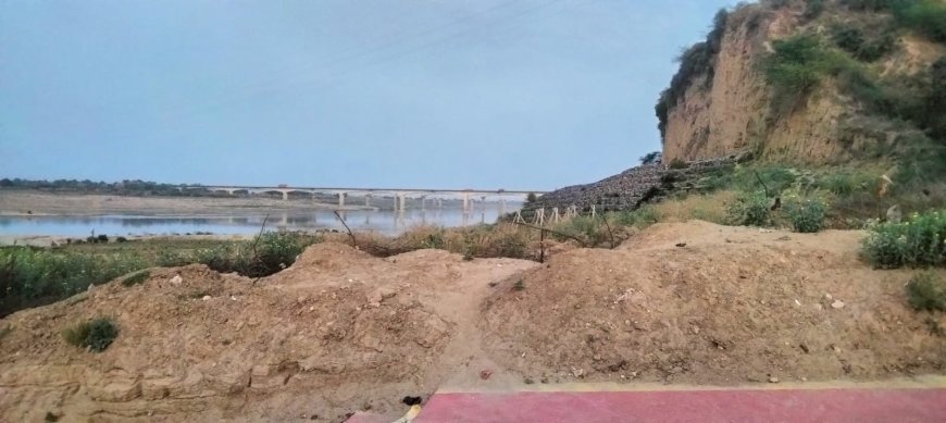 यमुना माई पुकार रही - जनप्रतिनिधियों, गणमान्य नागरिक, बुद्धिजीवी पत्रकार आगे आये