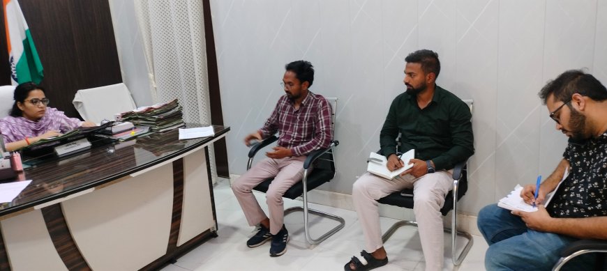 बरसात के पूर्व ही बिधुत व्यबस्था सुदृण रखने के लिए एस डी एम ने बैठक कर दिए निर्देश