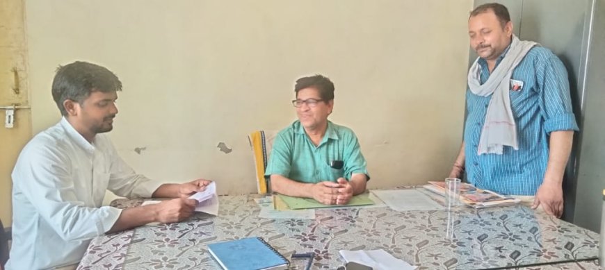 नवांगतुक एसडीओ ने पदभार ग्रहण कर इंजीनियरो तथा कर्मचारियों को दिये निर्देश