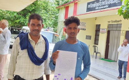 साबुन निरमा चाय न खरीदने पर कोटेदार नहीं दे रहा राशन