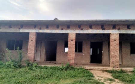 नौ वर्षो से बन्द चल रहे विद्यालय के एक अध्यापक द्वारा फर्जी टीसी जारी करने का मामला आया प्रकाश में