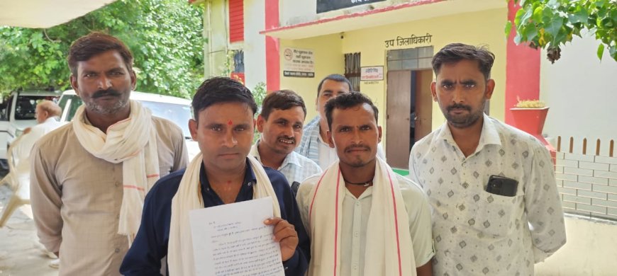 गौशाला नष्ट होने से जानवर हुए अन्ना किसानों की बड़ी परेशानी