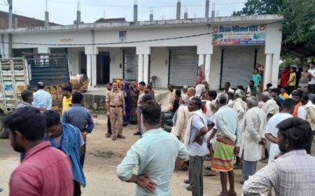 संदिग्ध हालत में किसान ने पेड़ पर फांसी लगाकर की आत्म हत्या