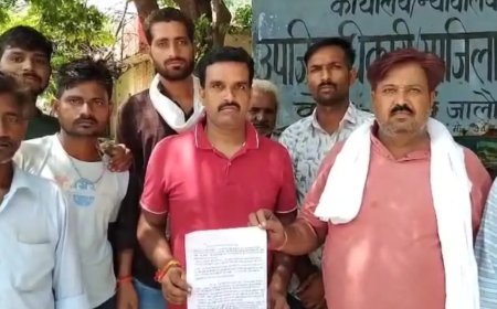 गौशाला से छोड़ी गईं गायों से किसानों की फसलें बर्बाद,ग्रामीणों ने एसडीएम से की शिकायत