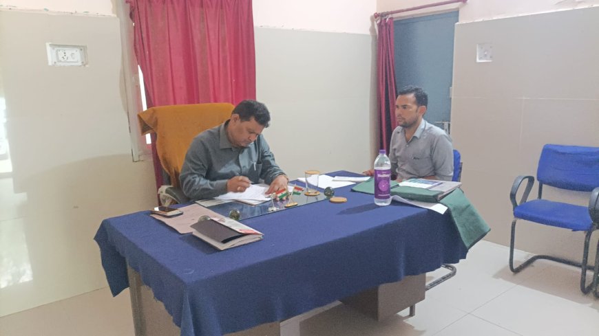 उप जिलाधिकारी ने मंडी समिति का किया औचक निरीक्षण