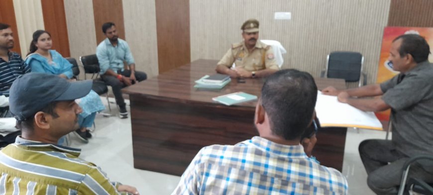 समाधान दिवस में प्रस्तुत मामले को निपटाने के लिये भेजी टीम