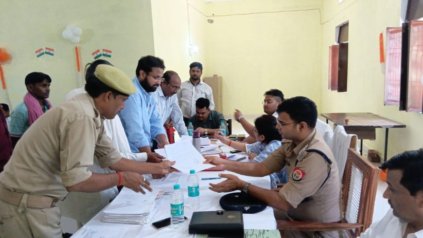 सम्पूर्ण समाधान दिबस में आयीं 13 शिकायते मौके पर 2 का निस्तारण