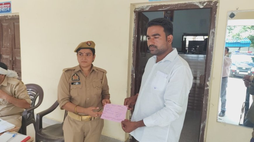 प्लाट विक्रय का लाभांश ना देने पर पुलिस से की शिकायत