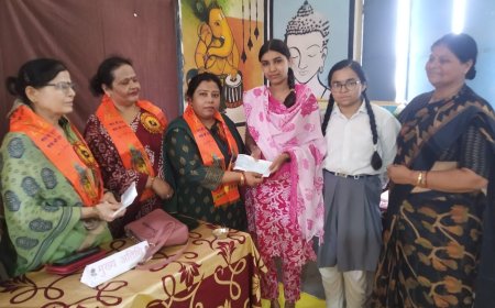 श्री मती रामश्री देवी नगाइच महिला कल्याण समिति (रजि.) के तत्वाधान मे छात्राओ को किया सम्मानित