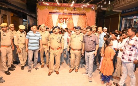 एसपी के नेतृत्व में पुलिस जवानों ने फुटमार्च कर सुरक्षा व्यवस्था परखी
