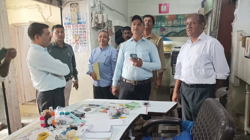 एसडीएम व अधीक्षक को चैंकिंग अभियान में मिले 2 मानक विहीन क्लीनिक