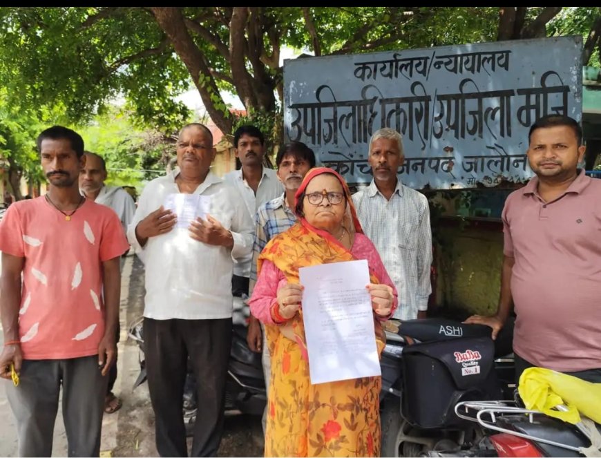 स्मार्ट मीटर बने जी का जंजाल, एस डी एम से बिधुत उपभोक्ताओं ने लगाई गुहार