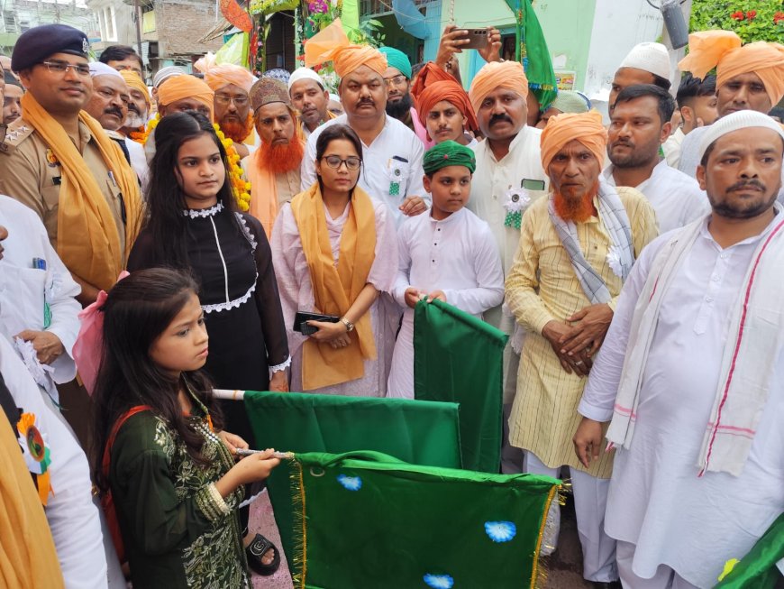 हर्षोल्लास  के साथ निकाला गया अजीमुश्शान जुलूस-ए-मोहम्मदी