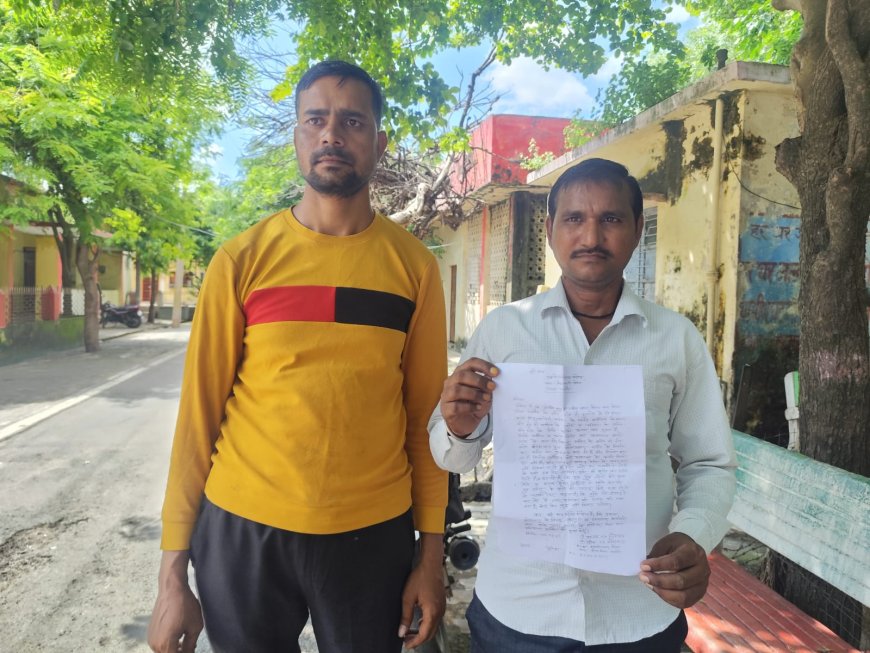 दबंगों ने आम रास्ते पर किया अतिक्रमण