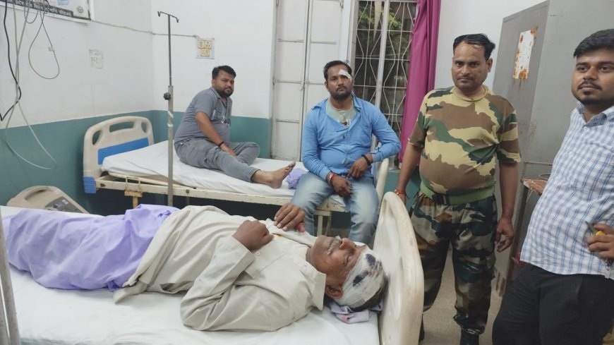 दो बाइकों की आमने सामने भिड़ंत में 5 लोग हुए घायल