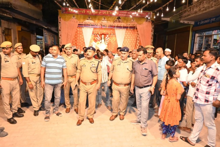 एसपी के नेतृत्व में पुलिस जवानों ने फुटमार्च कर सुरक्षा व्यवस्था परखी