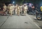 एसपी की अगुवाई में पुलिस जवानों का कालपी में पैदल मार्च, सुरक्षा व्यवस्था परखी