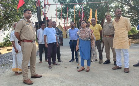 छोटी रतनगढ़ बाली माता मंदिर में लगने बाले मेले की व्यबस्था को अधिकारियों ने देखा