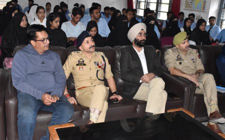 सरकारी डिग्री कॉलेज पुंछ में सरदार वल्लभभाई पटेल जी की जयंती पर राष्ट्रीय एकता संगोष्ठी का हुआ आयोजन ,