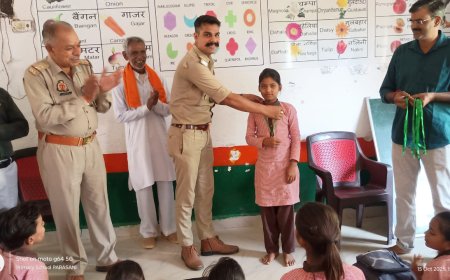 पुलिस ने ग्राम परासनी में चलाया जागरूकता अभियान