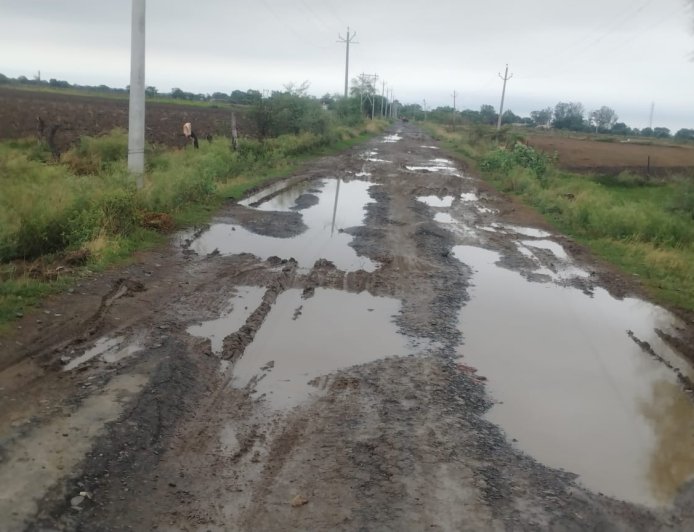 भ्र्ष्टाचार का जीता जागता सबूत - सदूपुरा -रेढर मार्ग