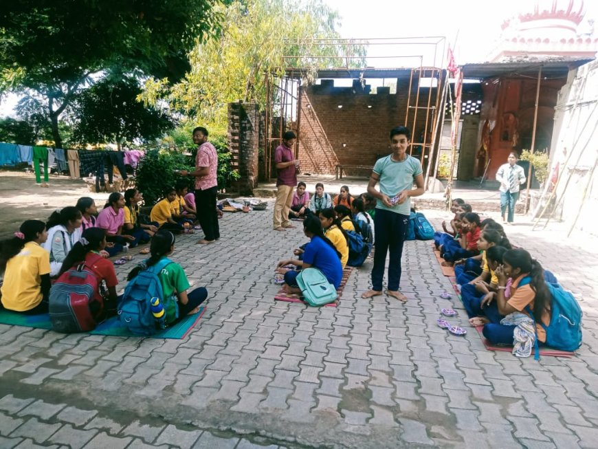 शारदीय नवरात्रि के समापन के बाद हुआ कन्या भोज का आयोजन