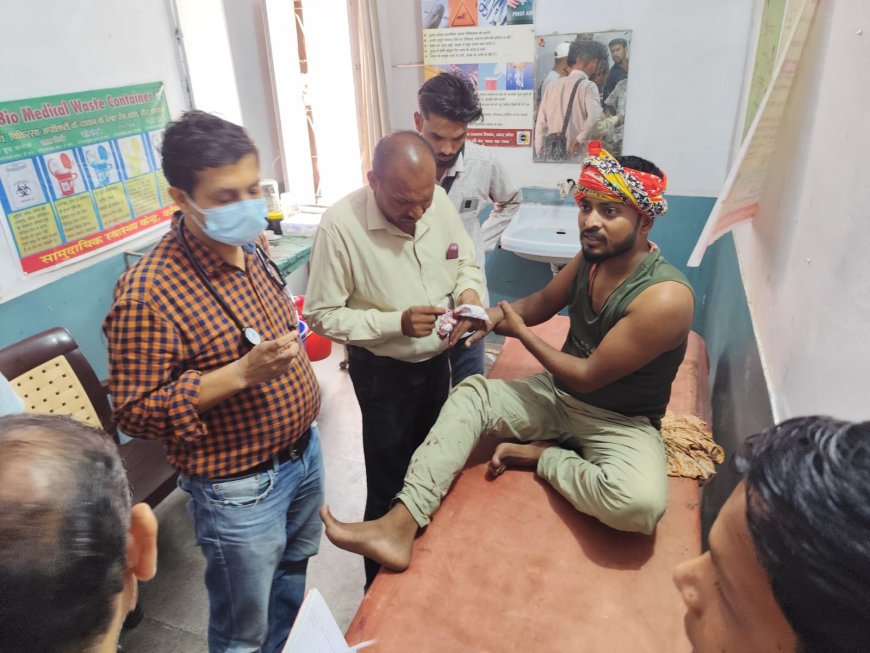 ट्रैक्टर चालक ने वाइक सवार को मारा कट वाइक चालक गिरकर हुआ घायल