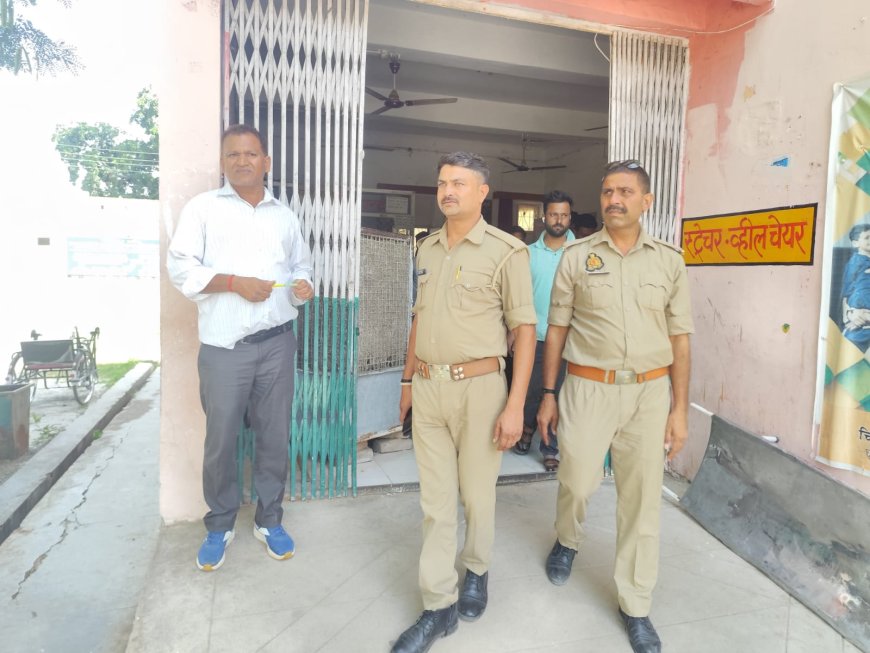 सर्वे करने आये जेई और सीएचसी प्रभारी के साथ कर्मचारी ने की अभद्रता