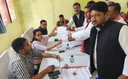 सम्पूर्ण समाधान दिवस में आयीं 17 शिकायतें,मौके पर 6 का निस्तारण