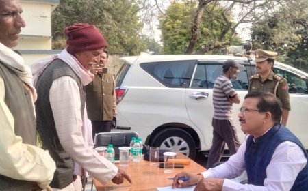 डीएम, एसपी के समक्ष समाधान दिवस में 2 प्रकरण प्रस्तुत