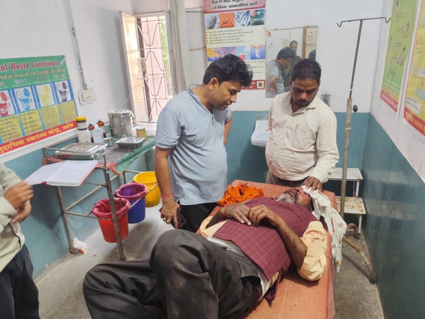 सड़क पर अन्ना जानवर आने से बाइक सवार गिरकर हुआ घायल