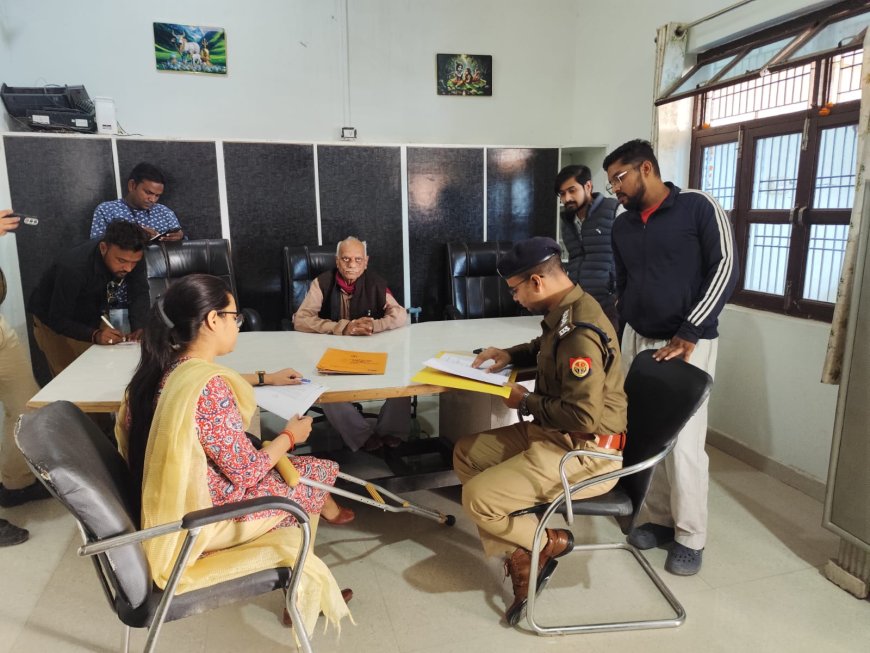 एस डी एम ने कोल्ड स्टोरेज का निरीक्षण कर दिए निर्देश