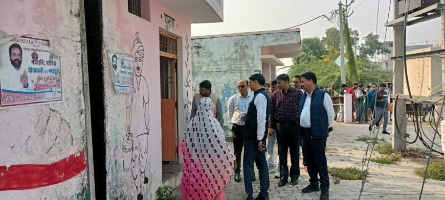 तीन सदस्यीय टीम ने ग्राम पड़री में शिकायतों का स्थलीय निरीक्षण कर दिए निर्देश