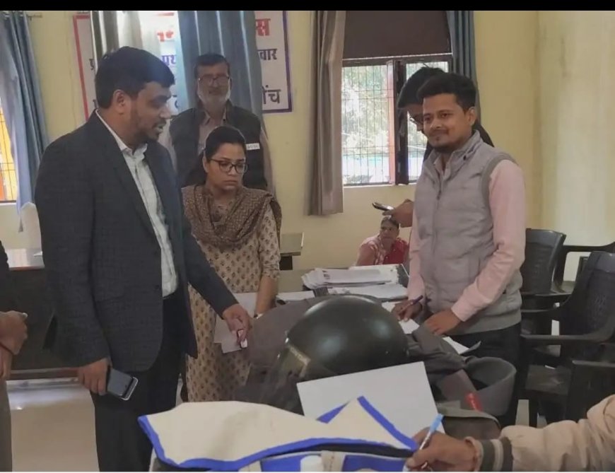 समीक्षा बैठक कर ए डी एम ने जल्द ही फार्म फीडिंग के दिये आदेश