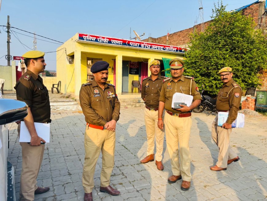 पुलिस कप्तान डॉ. दुर्गेश कुमार ने चौकी का किया औचक निरीक्षण