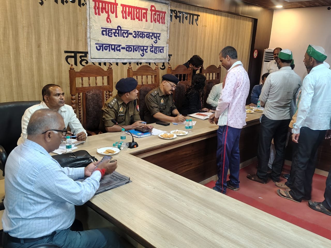 तहसील अकबरपुर में सम्पूर्ण समाधान दिवस सम्पन्न