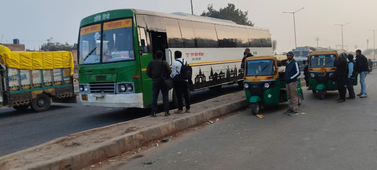 गुजरते वर्ष 2025 में चार बड़ी परियोजनाओ के कार्य अधर में लटके