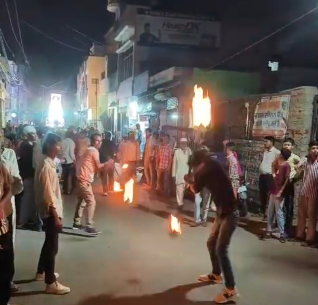 निकला ताजियों का जुलूस कर्बला में किए गए सुपुर्द-ए-खाक