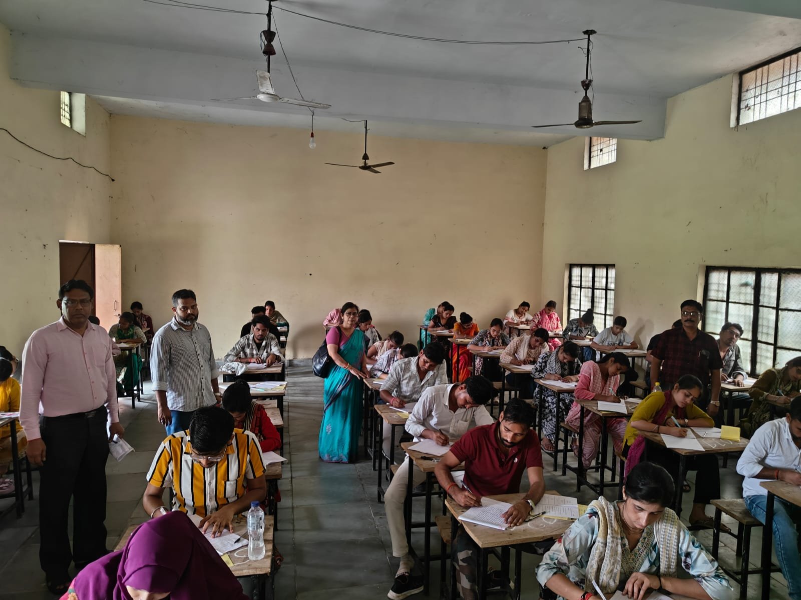 बीएड की पहले दिन की परीक्षा में 27 परीक्षार्थी रहे गैर हाजिर